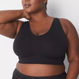 Lane Bryant Cacique No Wire Bra/ sports bra with removable pads size 18/20 NWT